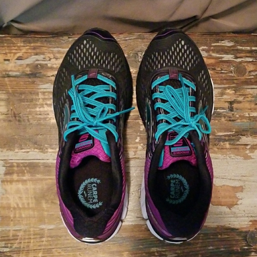 Brooks Ghost 9